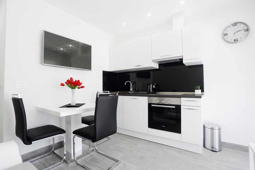 Taratta Apartment